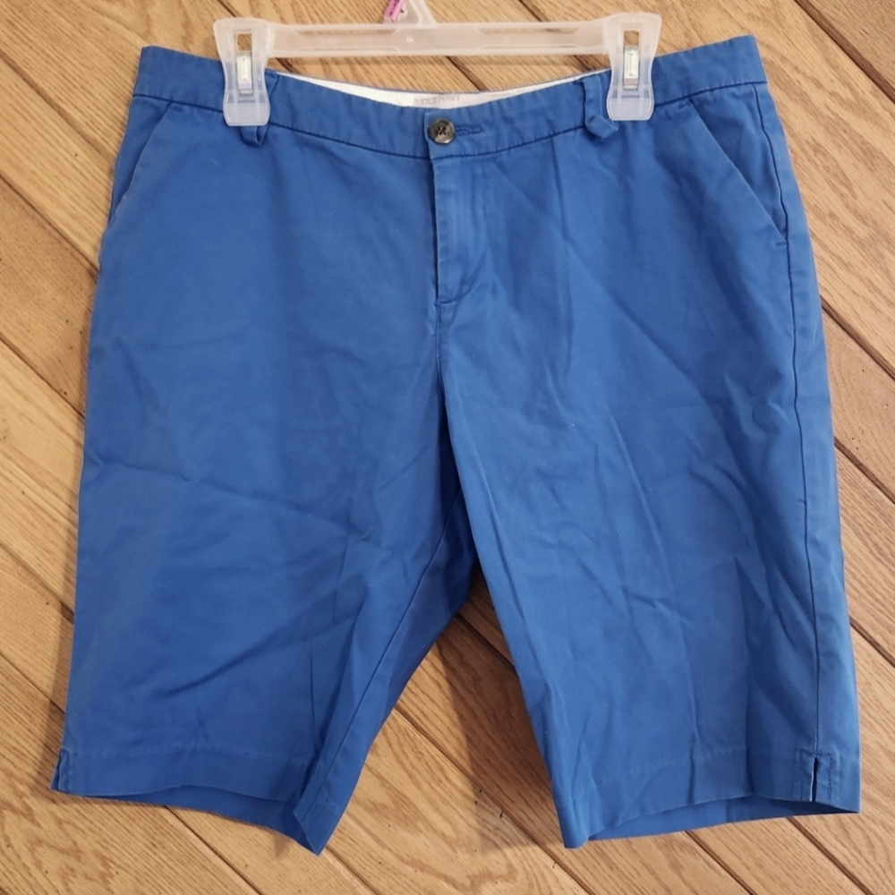 Old Navy Medium Blue Mid Rise Stretch Size 10 Shorts